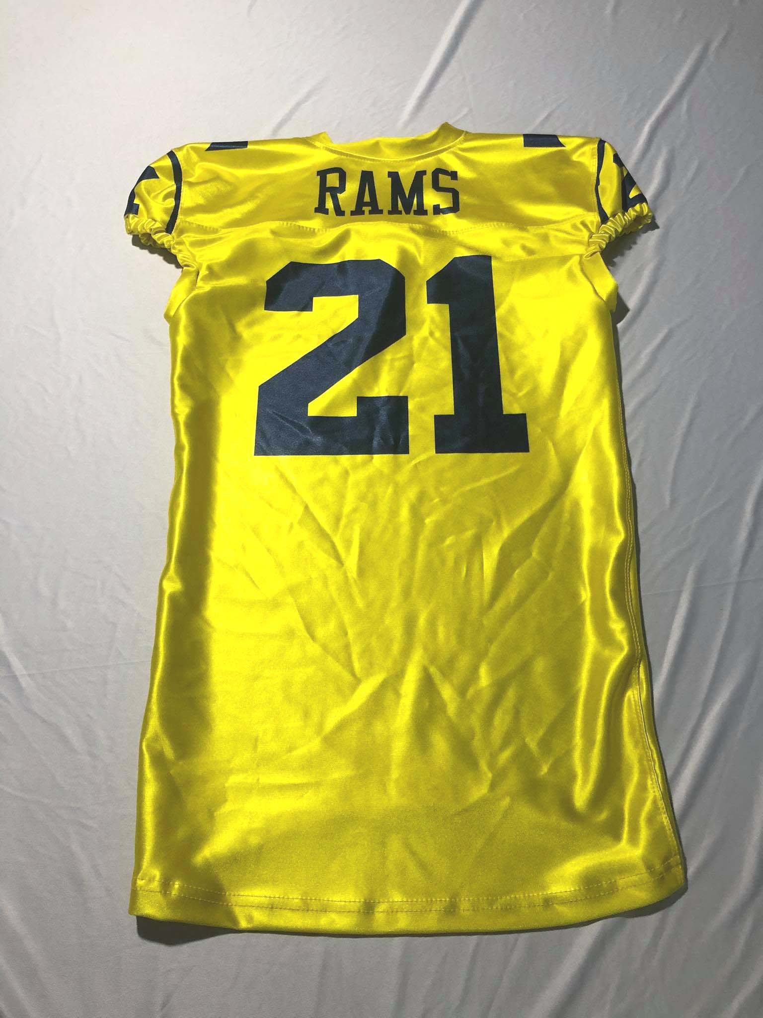 American football Uniforms with your own logos and team names with